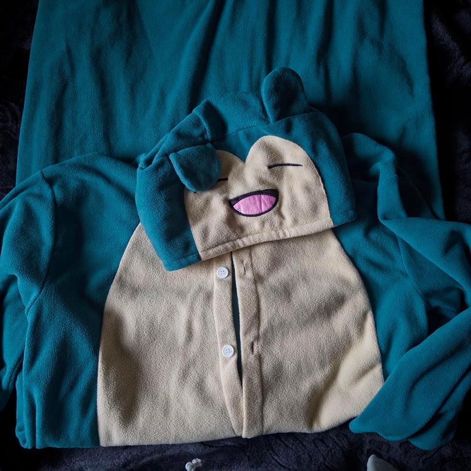 Soft And Comfy Blue And 4