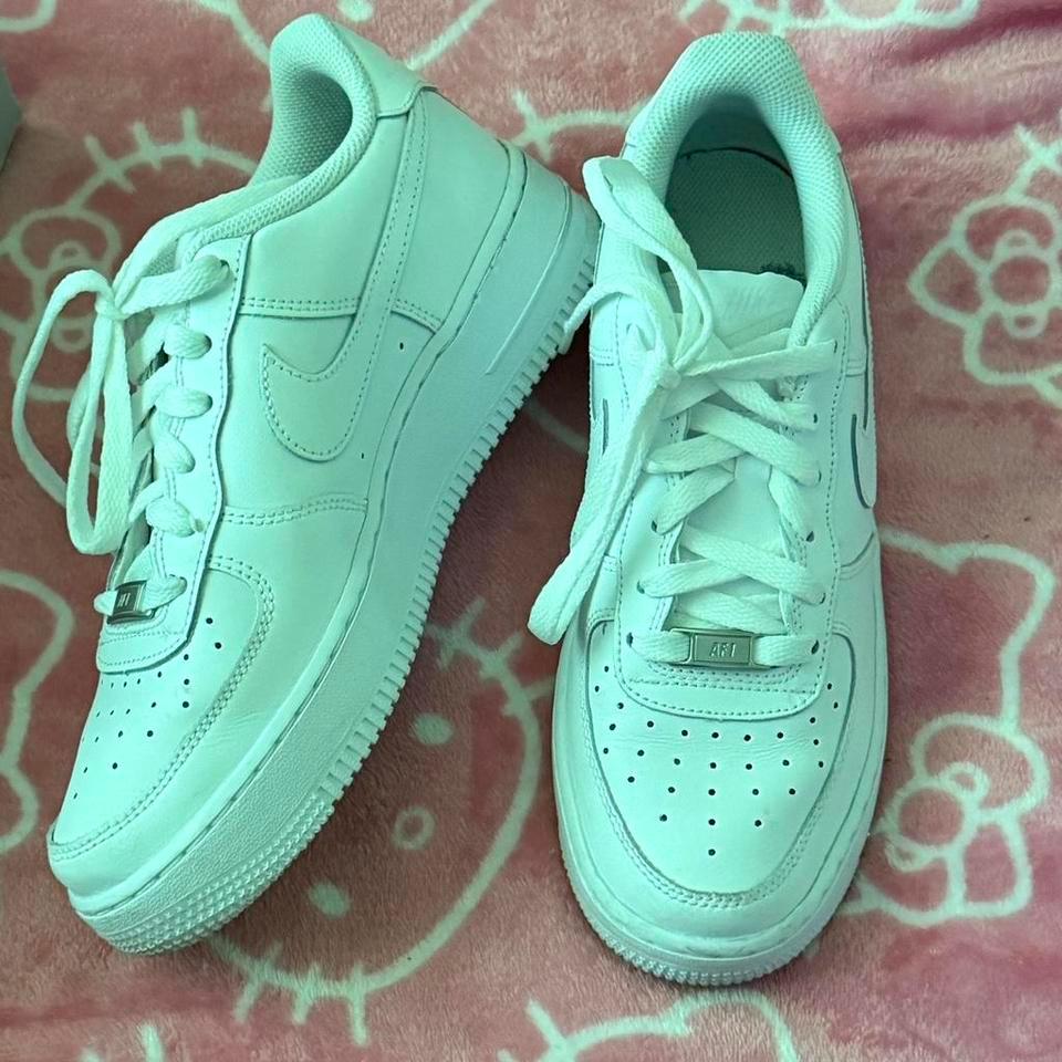 White Nike Air Force 1 76a6