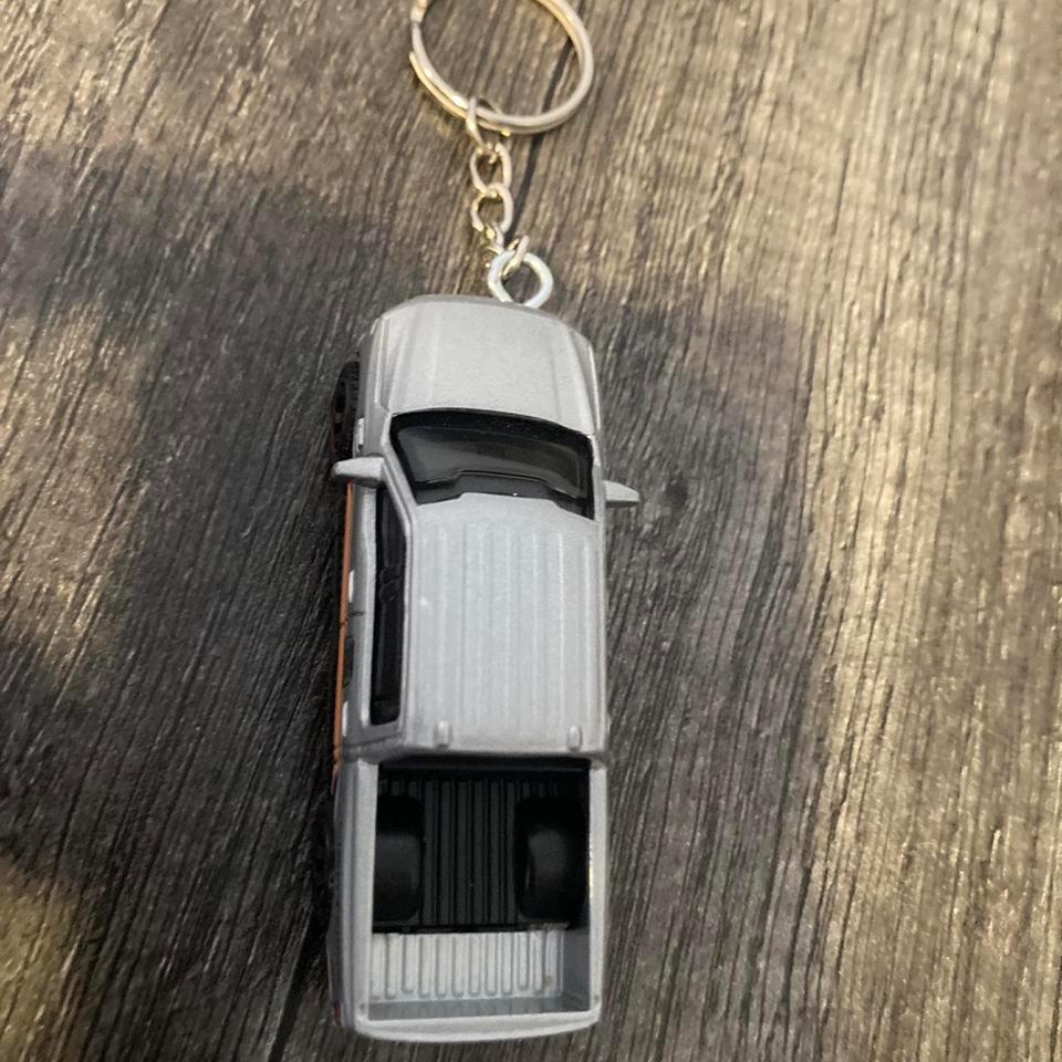 Ford F 150 Lightning Custom Keychain 6