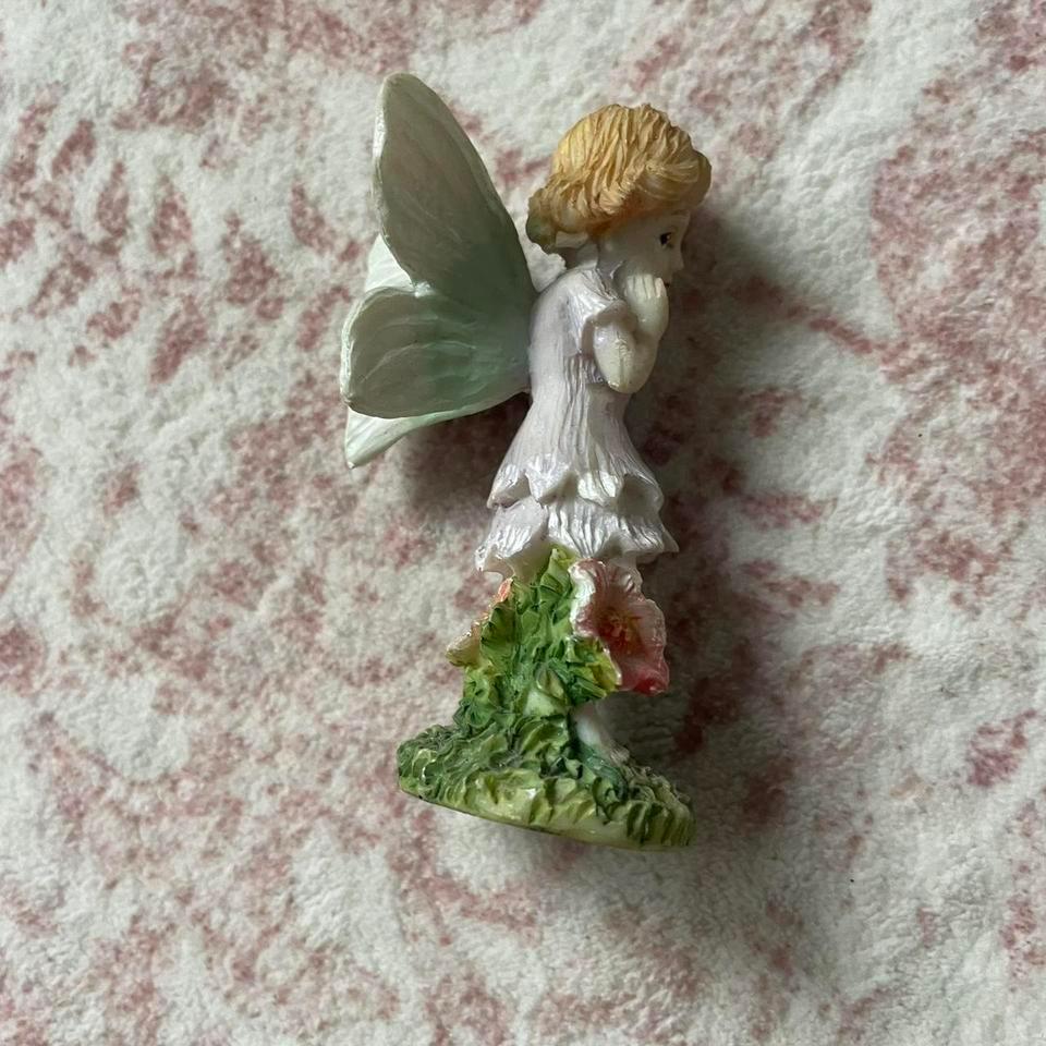 Vintage Fairy Core Statue 4