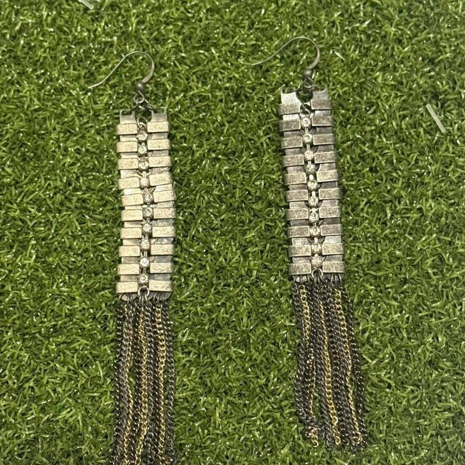 Grey Metal Fringe Earrings 3