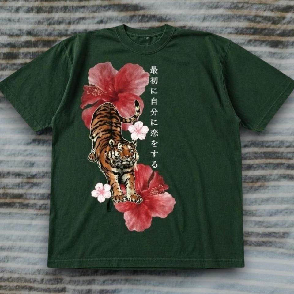 Cute Graphic Tee With Vintage 0893