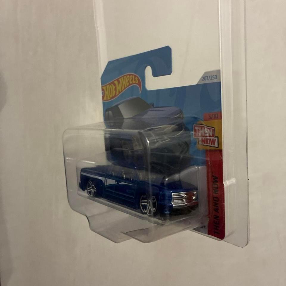 In Protector Hot Wheels Chevy 082b 3