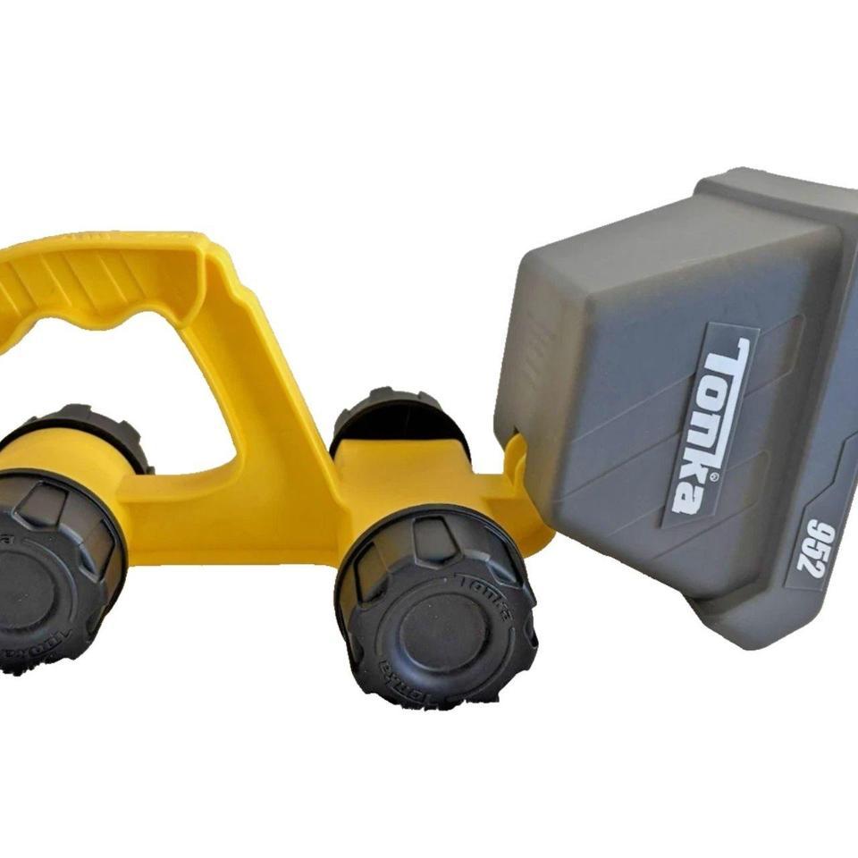Tonka Sand Dump Truck 952 5817 3