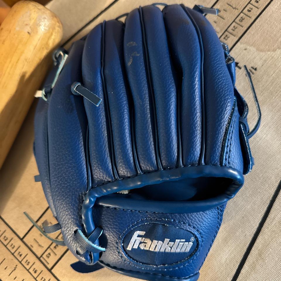 Franklin Baseball Bat And Glove 7