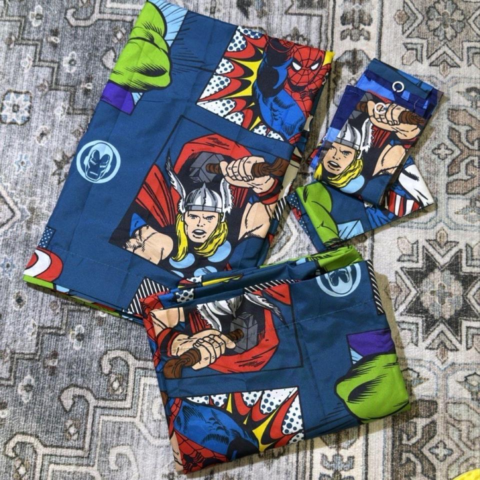 New Marvel Avengers Window Panels E05a