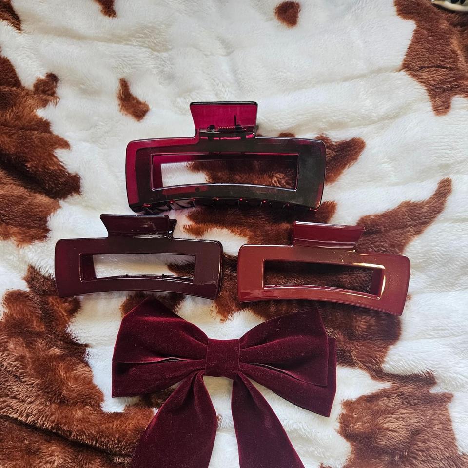 Burgundy Hair Clips And Bow B425