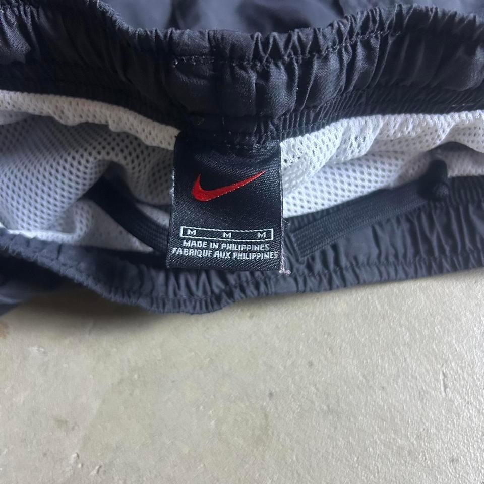 Vintage 90s Nike Black Track 066e 4