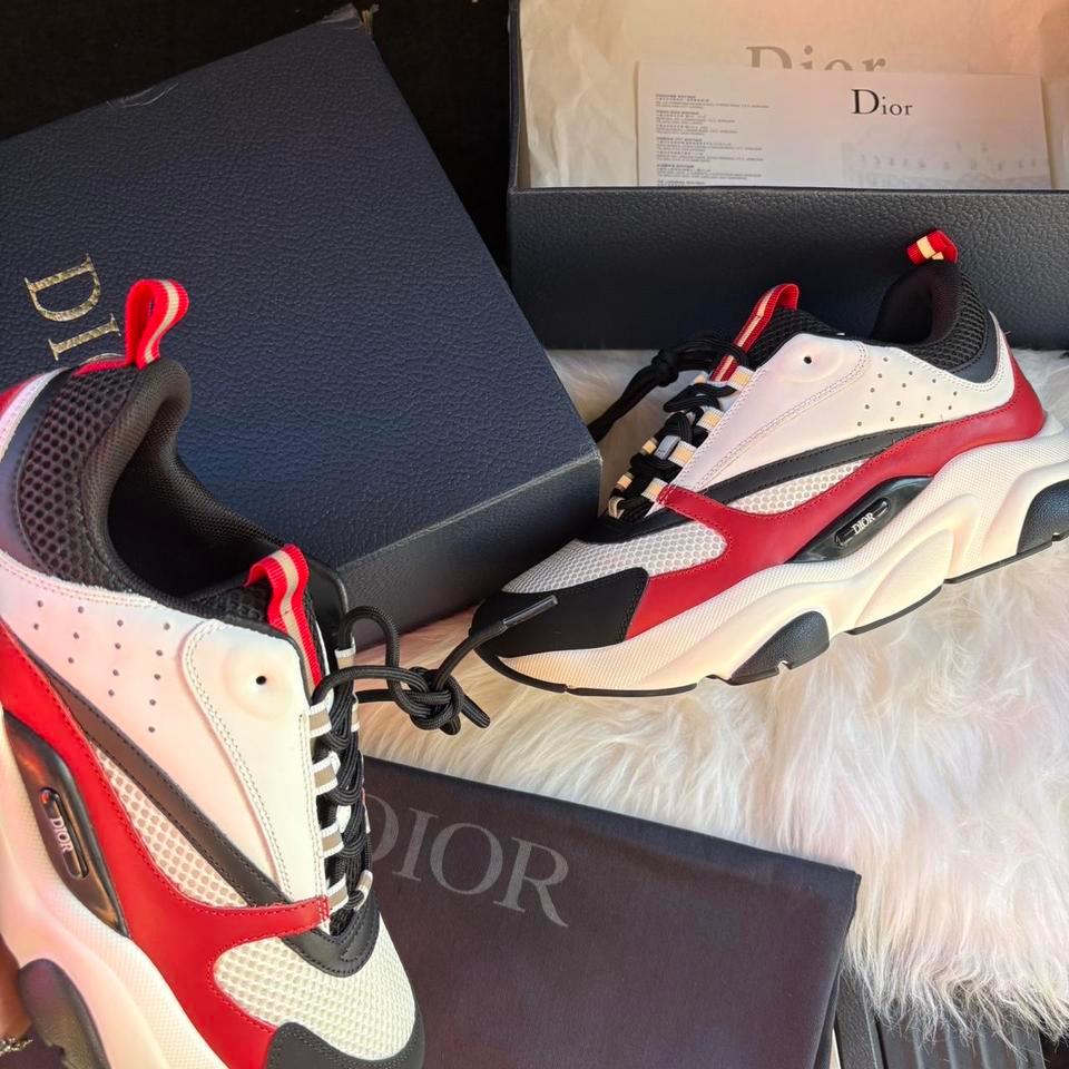 Dior Red And White Sneakers 5499