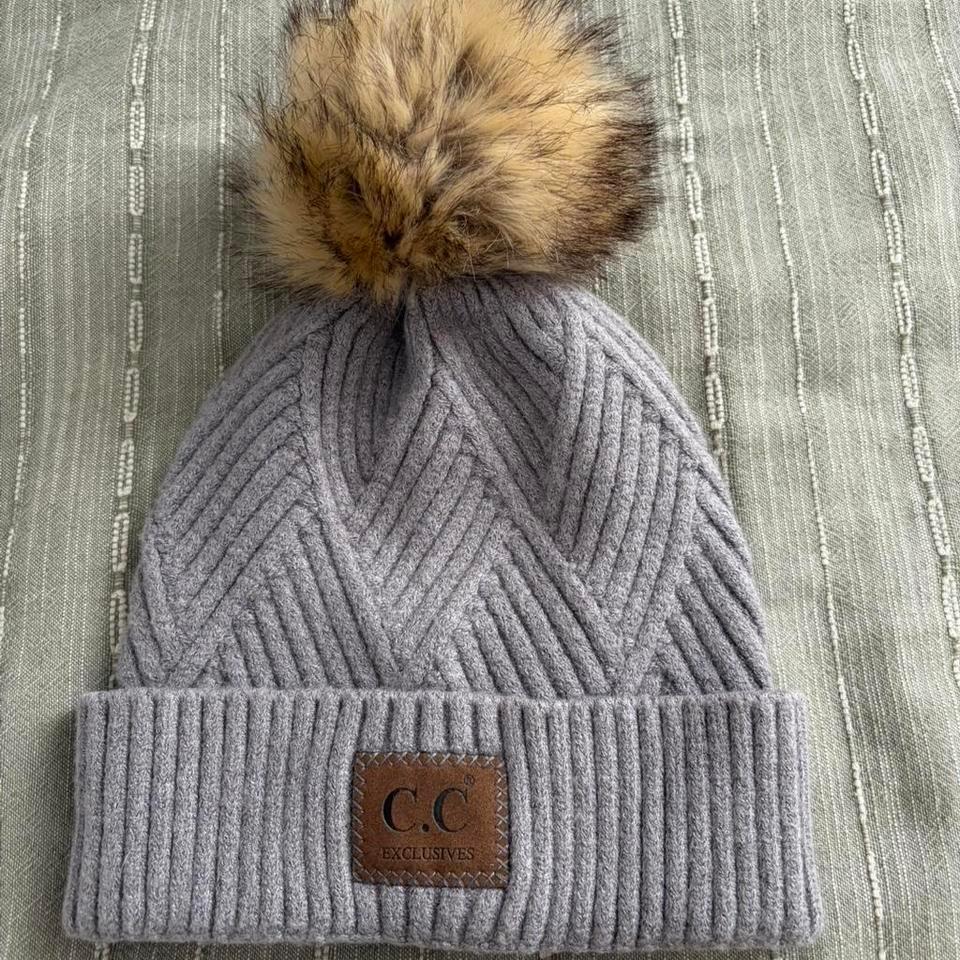 Grey Faux Fur Pom Beanie 3da0