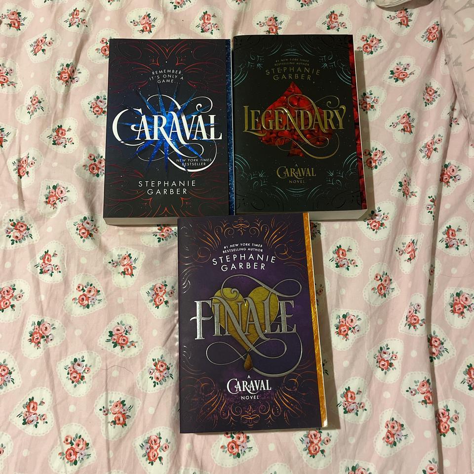 Caraval Series Bundle Perfectly Newromance 878e