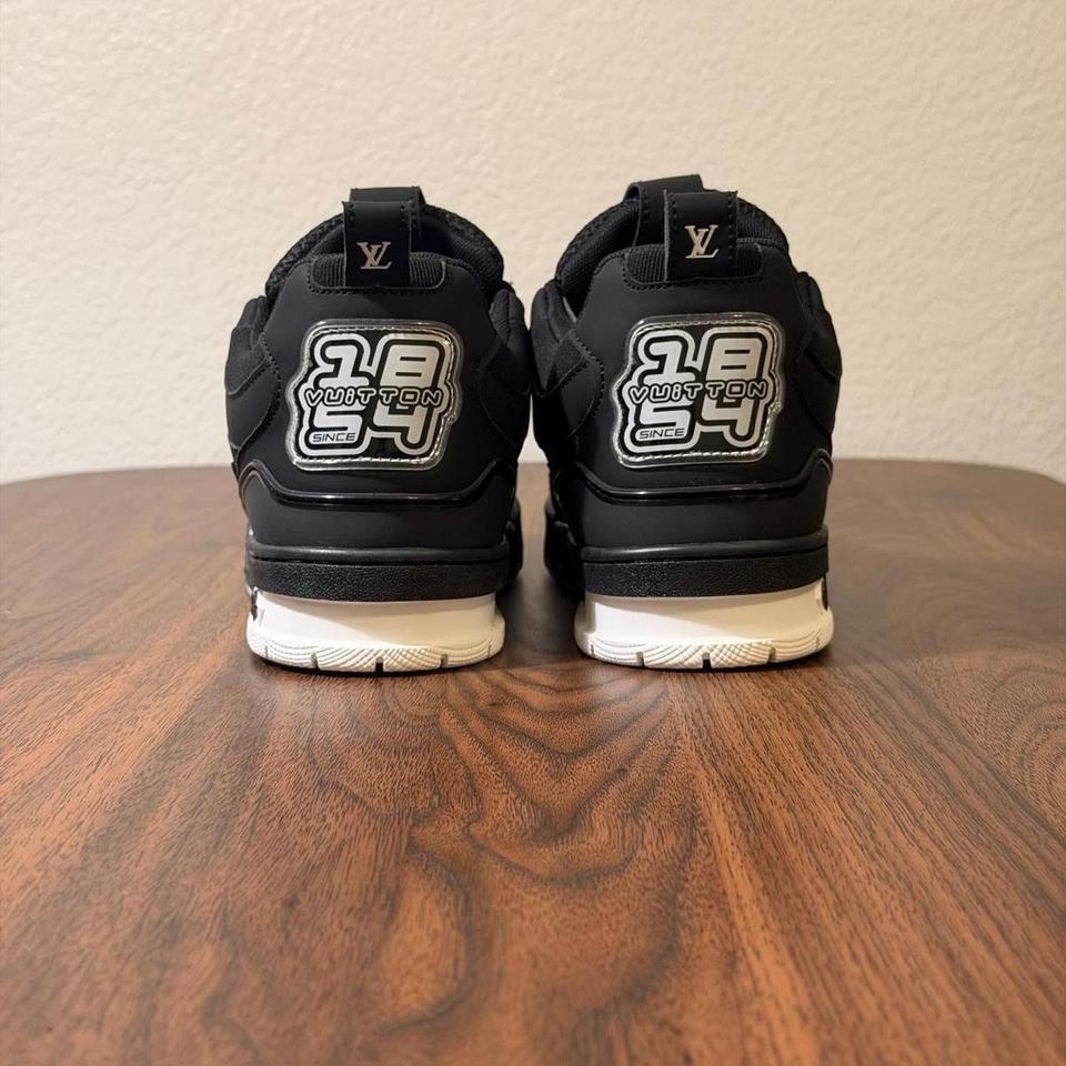 Louis Vuitton Black Trainers Louisvuitton 7392 2