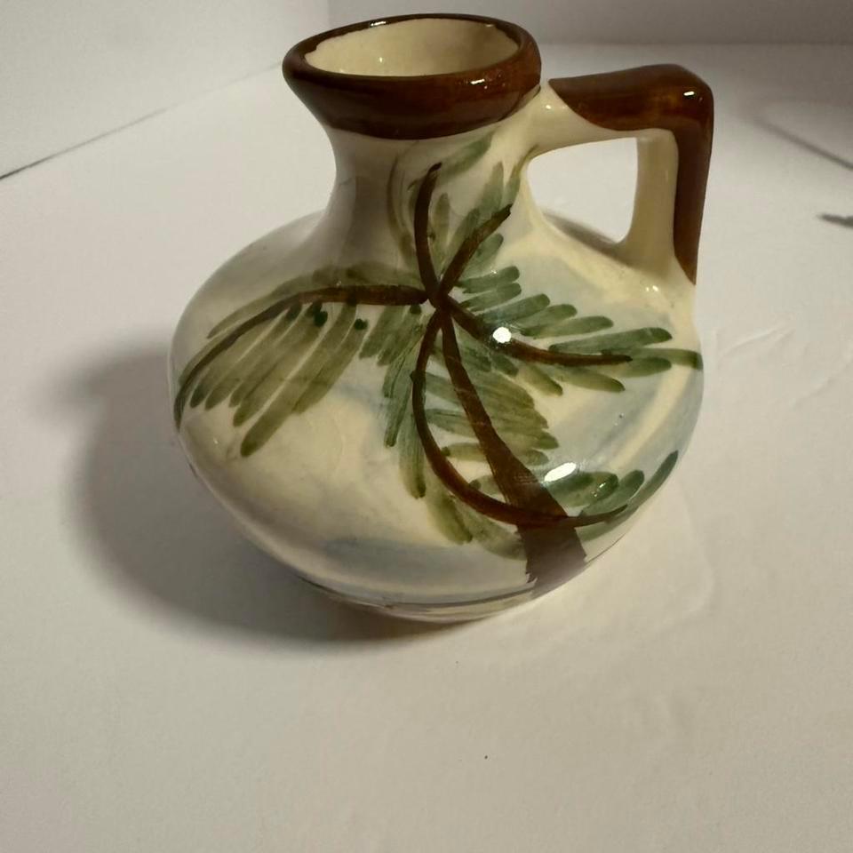 Vintage Hand Painted Palm Tree Mini E842