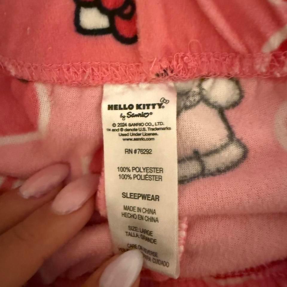 Hello Kitty Pink Pyjama Set E519 4