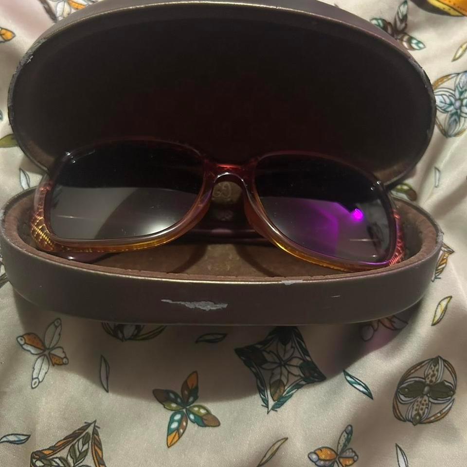 Gucci Sunglasses With Case Luxury A890 2