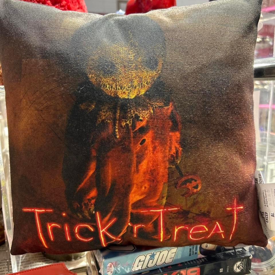 Trick R Treat Pillow Horror 3c63 2