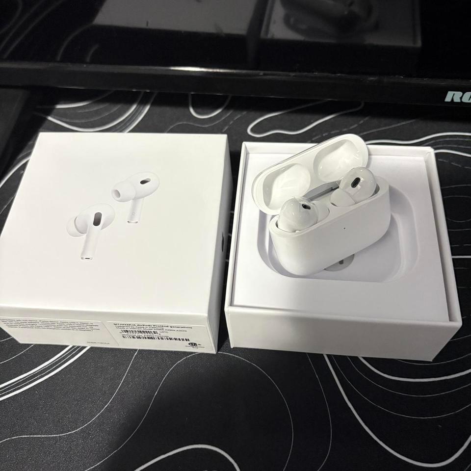 Brand New Comes With Everything 2