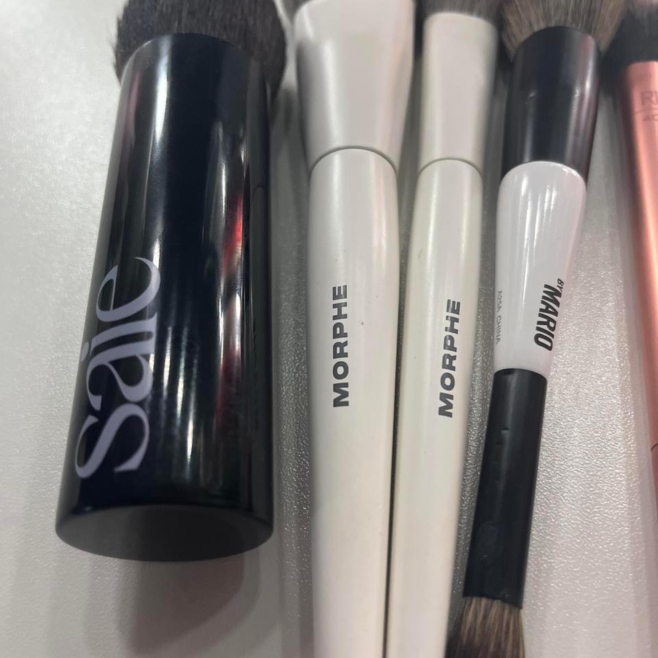 Saie Morphe Makeup By Mario 1945 2