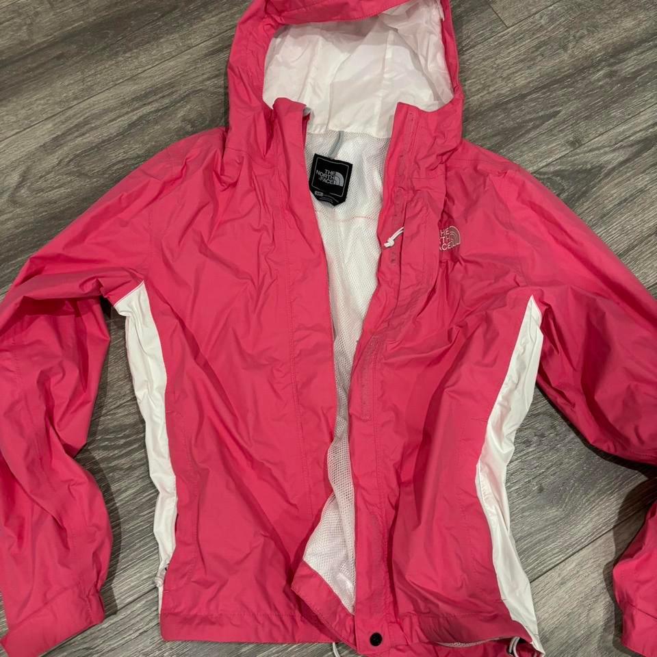 The North Face Pink Windbreaker E080