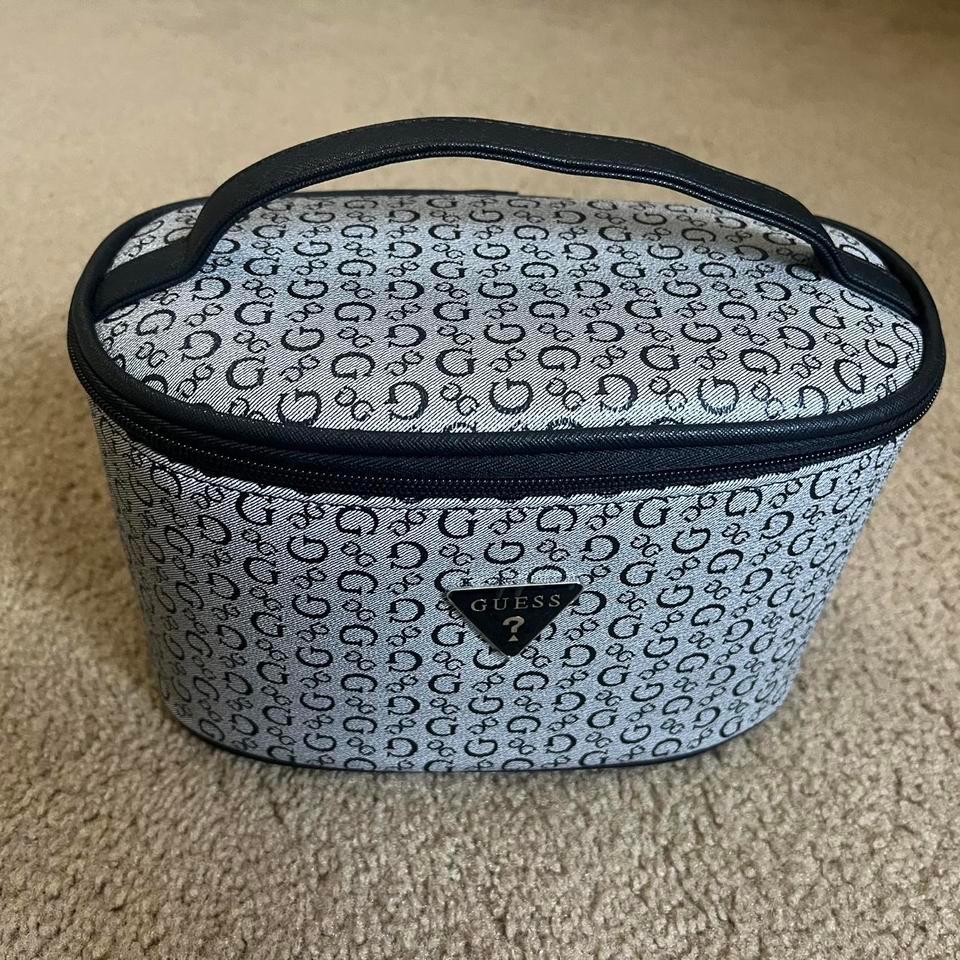 Guess Black White Monogrammed A6b3