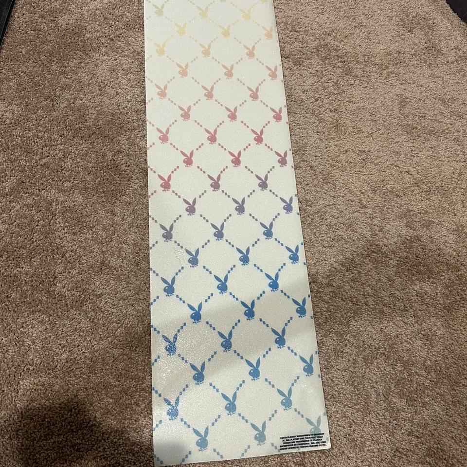 Playboy Bunny White Rainbow E191