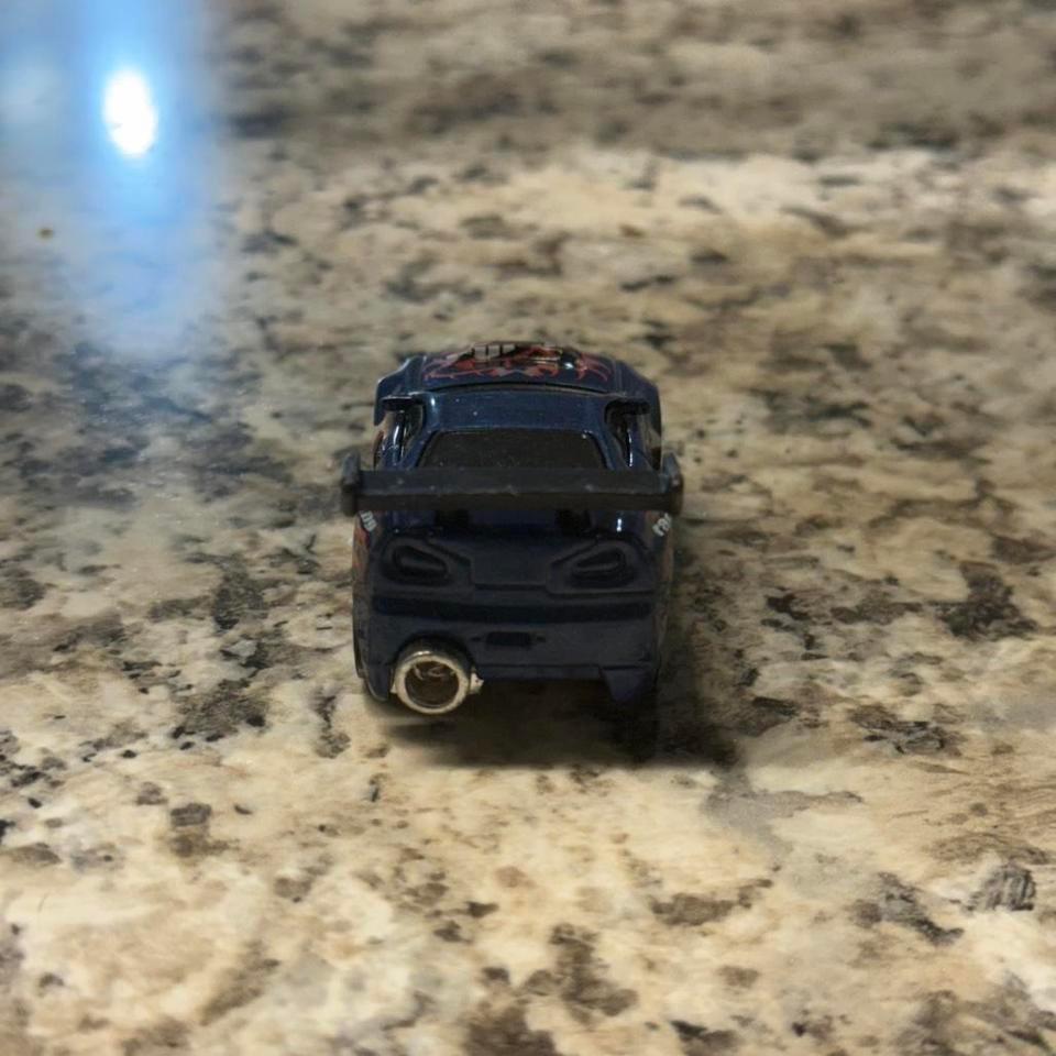 Hot Wheels Out A Line 2003 Nissan 4