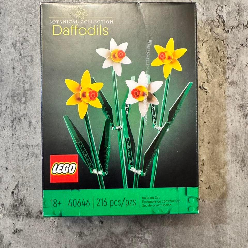 Lego Botanical Collection Daffodils Botanical 2bdd