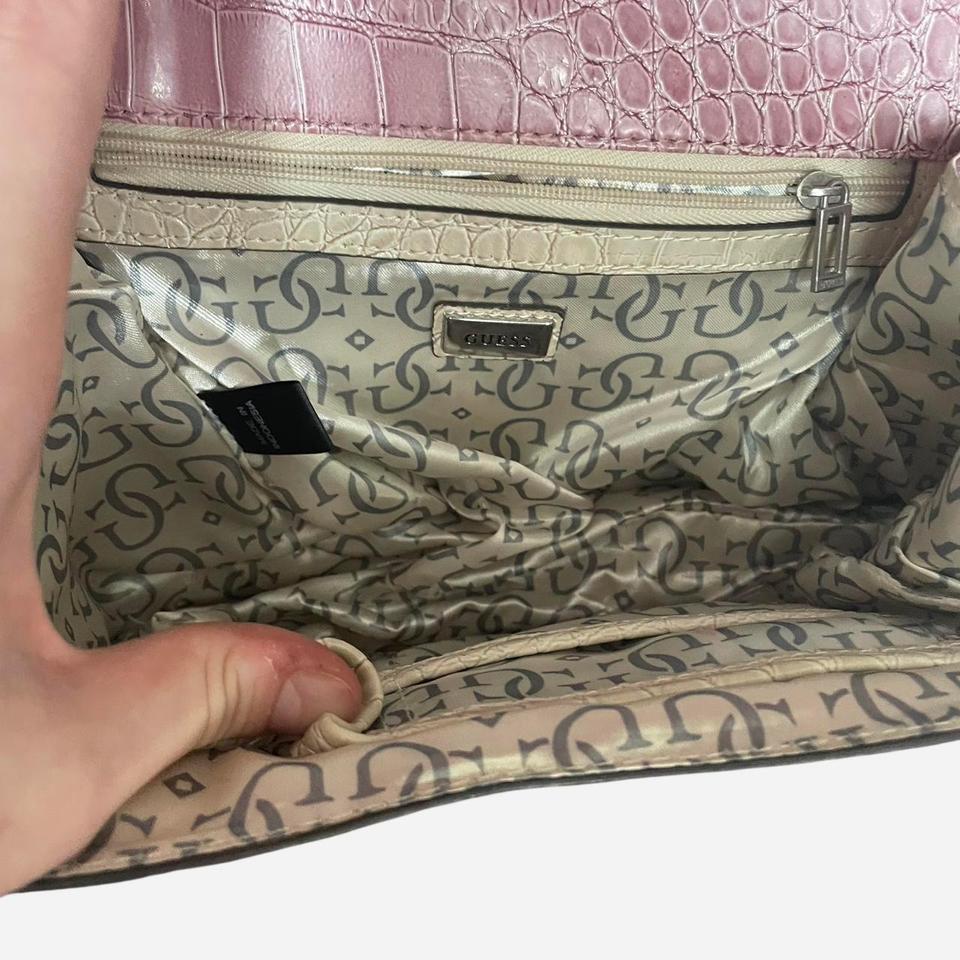 Guess Pink Purse With Heart 65e6 6