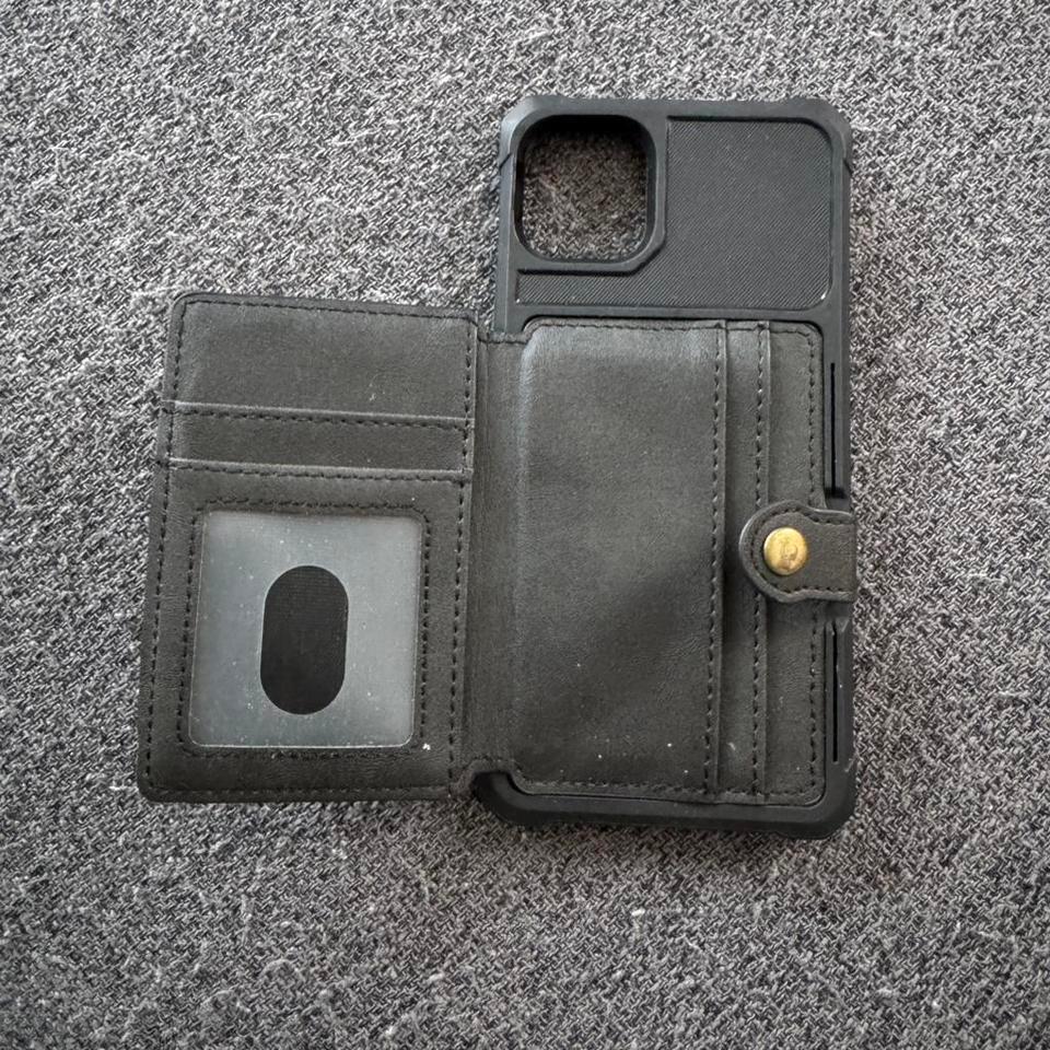 Black Iphone 11 Pro Max 2