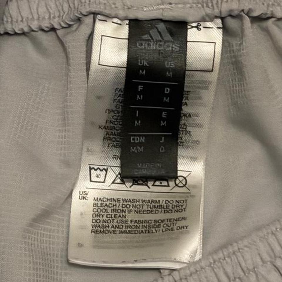 Adidas Grey Shorts Size M 17d5 3