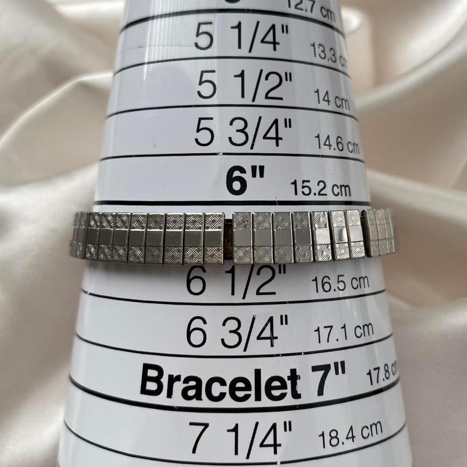 Beautiful Dainty Silver Tone Watch 0dcf 5