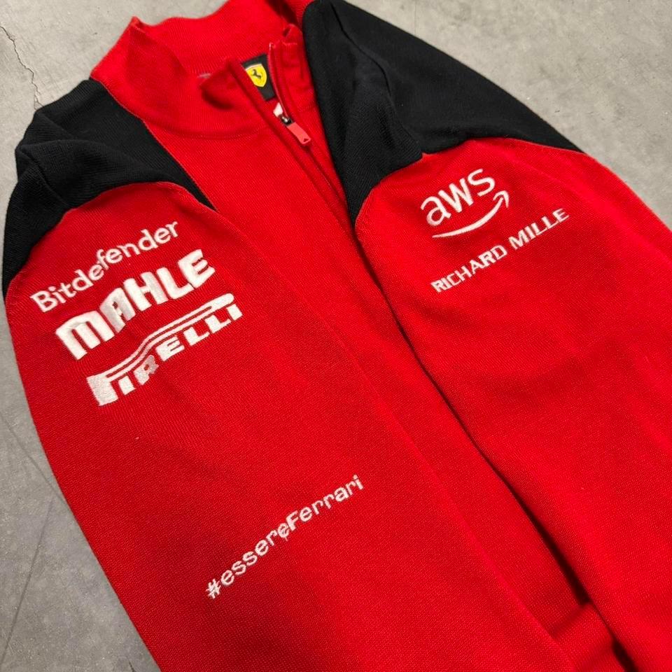 Scuderia Ferrari Pullover Ferrari F1 154b 3