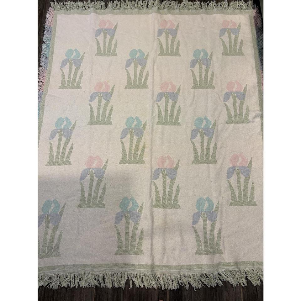 Vintage Iris Floral Tapestry Throw 6c88