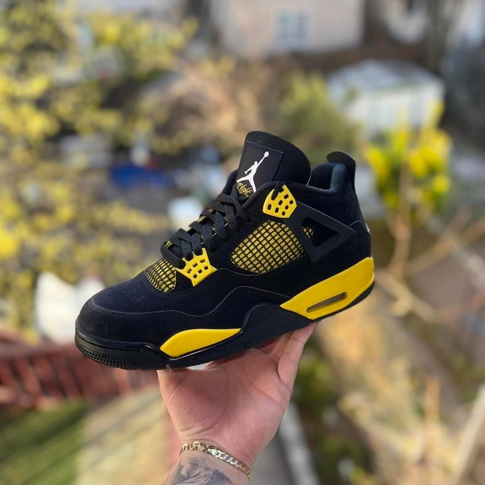 Jordan 4 Thunder 0009 2