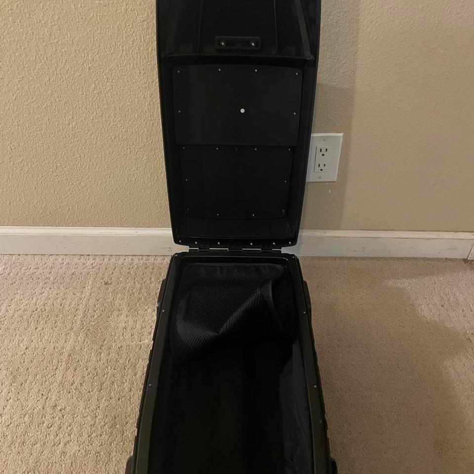 Kids G Wagon Suit Case Ride 6