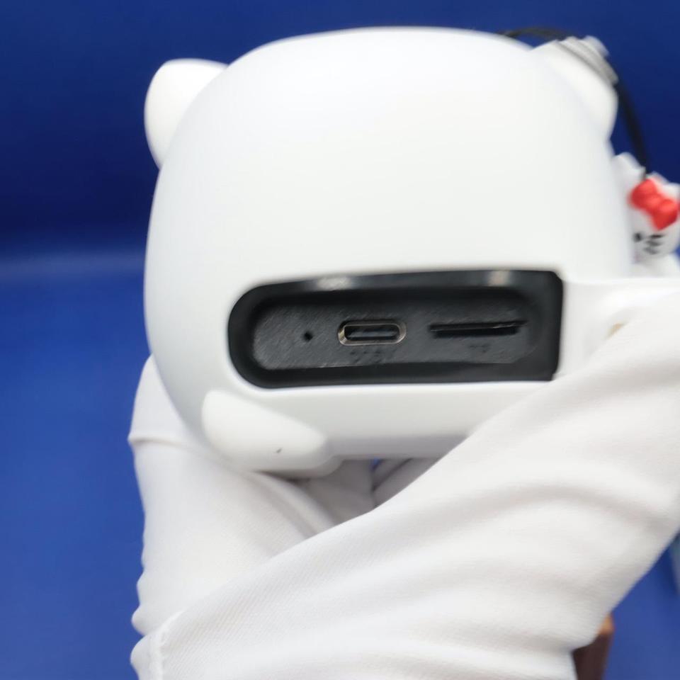 Cute Kitty Candy Cat Bluetooth 4