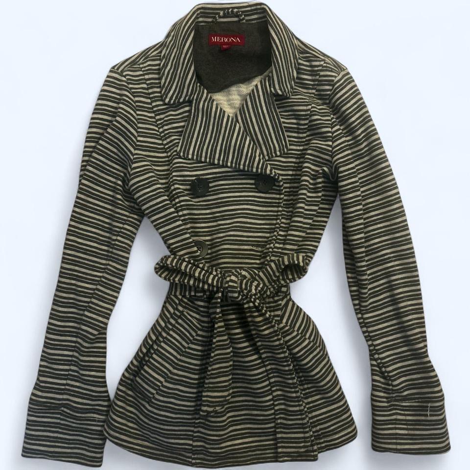 Grey Striped Indie Sleaze Button