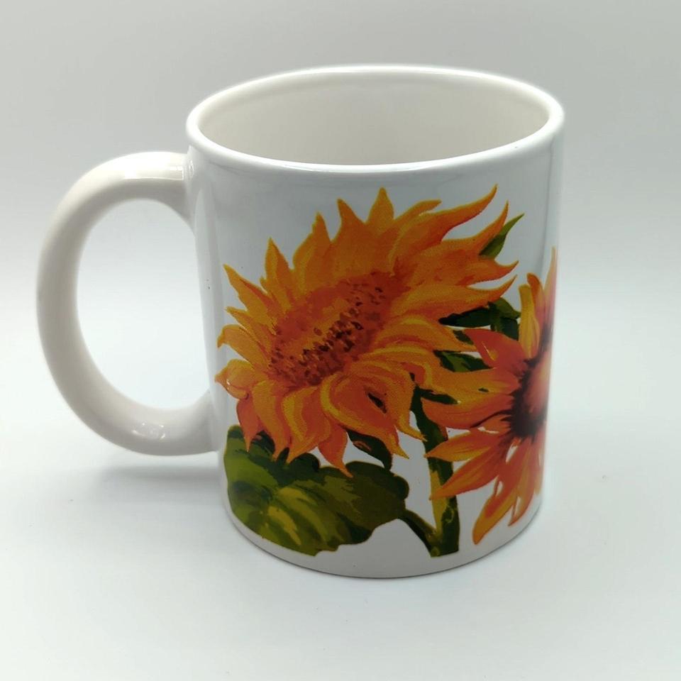Cheerful Cottagecore Kitchen Energy With C136 2