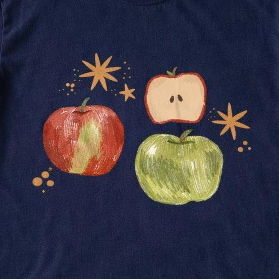 Navy Apple Graphic Tee Classic E166 2