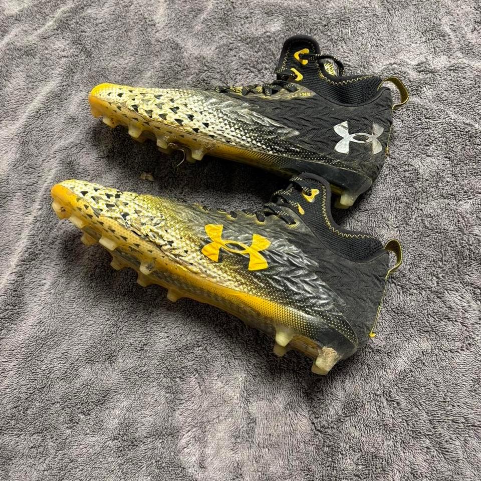 Under Armour Yellow And Black E916 2