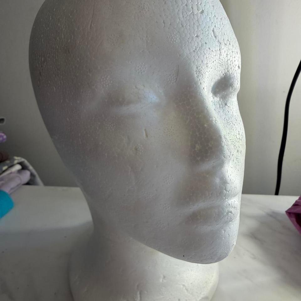 White Foam Mannequin Head Depopbusiness C780 5