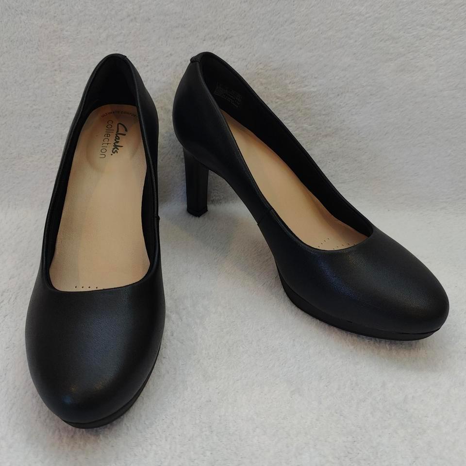 Clarks Ambyr Joy Black Leather 180d