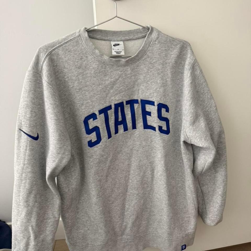 Nike Grey Crewneck Sweatshirt Size 0260
