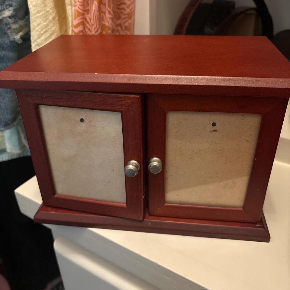 Wooden Jewlery Box With 2