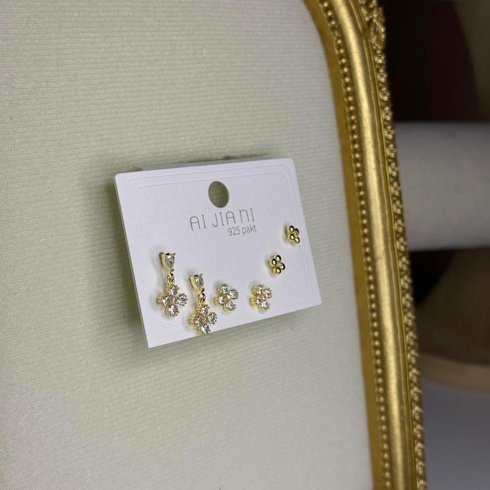3 Pc Gold Flower Dangle D6b9 3