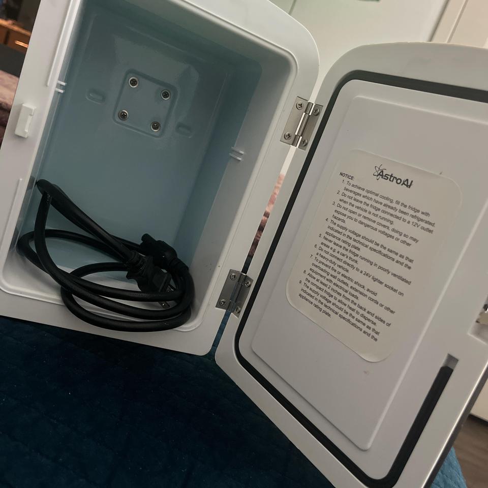 Astroai Mini Fridge A Portable 2