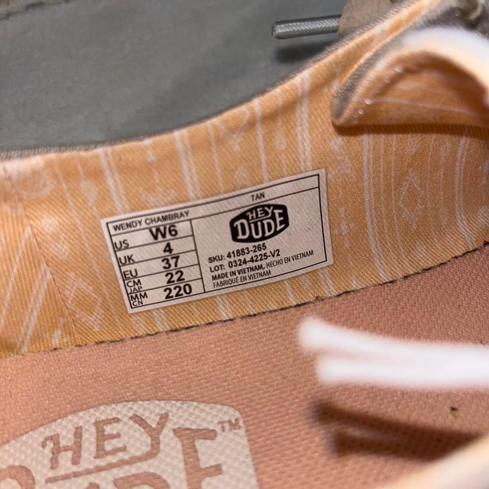 Womes Hey Dude Tan Shoes Ac5b 4