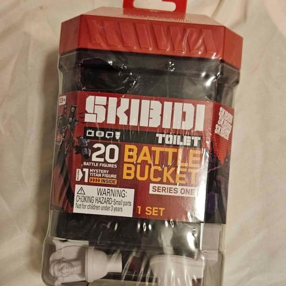 Brand New Skibidi Toilet Battle Bcb6