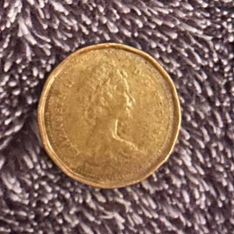 Canada 1982 Small Cent Bronze Bd9e
