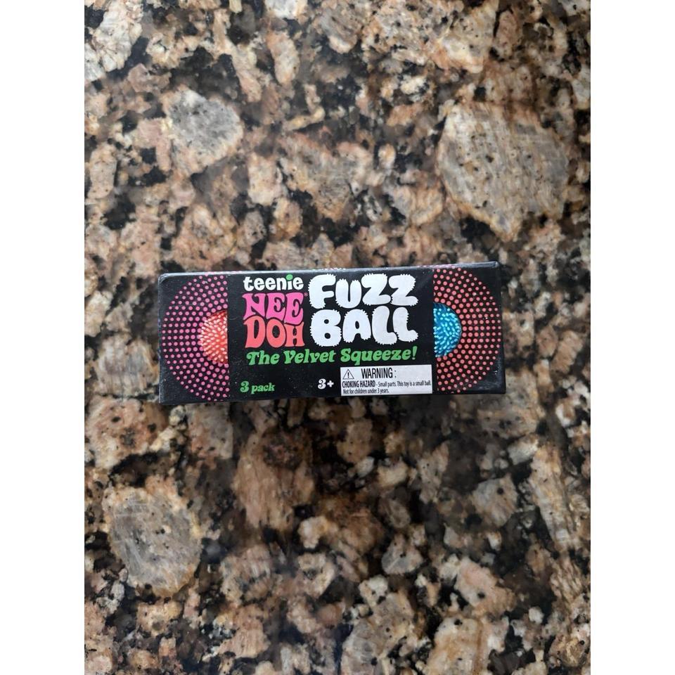 Needoh Teenie Fuzz Ball 3 Ce06